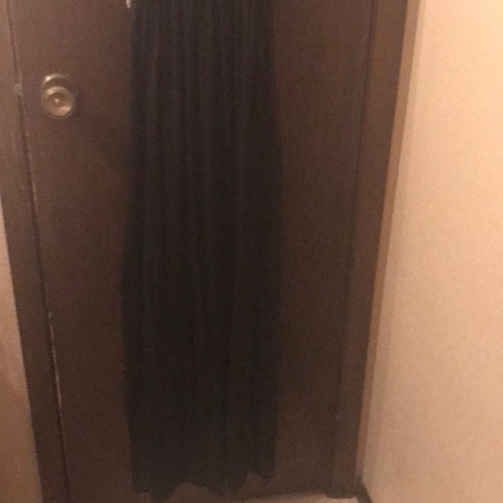 🎈 Very cute long black dress - Picture 2 of 5